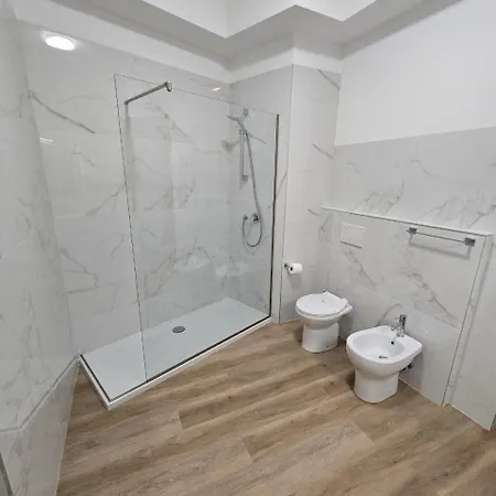 Affittacamere Da Ni To 2 3*