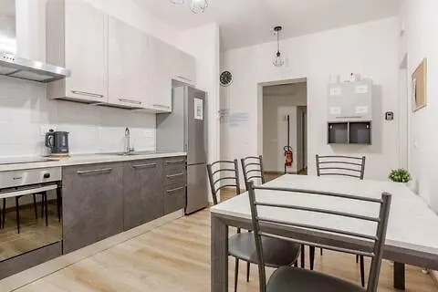 Pensión Danito 2 Matrimoniale 3*