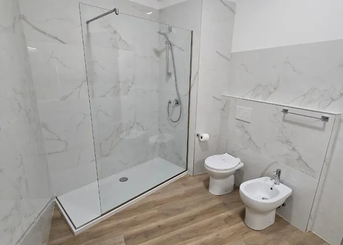 Pensión Danito 2 Matrimoniale 3*